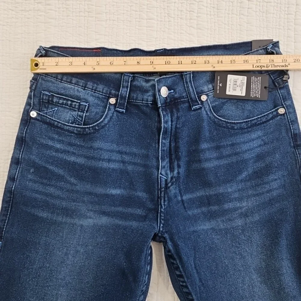 True Religion Ricky Jeans Men's 38 x 34 Relaxed Straight Blue Denim NWT NEW‎